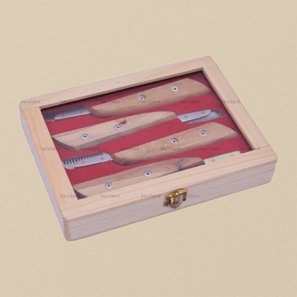 4-Piece Pet Stripping Knife Set, Stainless Steel Right Handed Design, Wooden Handle Carding Combs for Dog, Cat, Fox and Terrier Grooming with Box, S Fine, Fine, Medium & Coarse Sizes | Pet Grooming Tools | Toolsmith Ltd UK