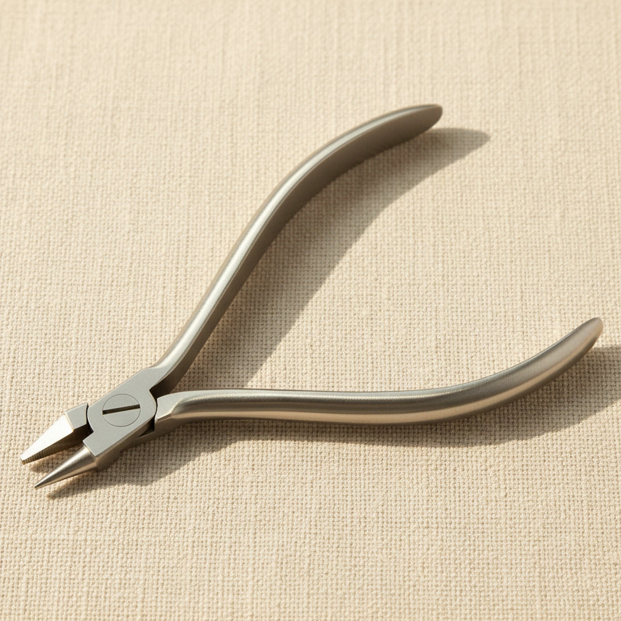Bird Beak Wire Bending Pliers, 13 cm, Medical Grade Stainless Steel