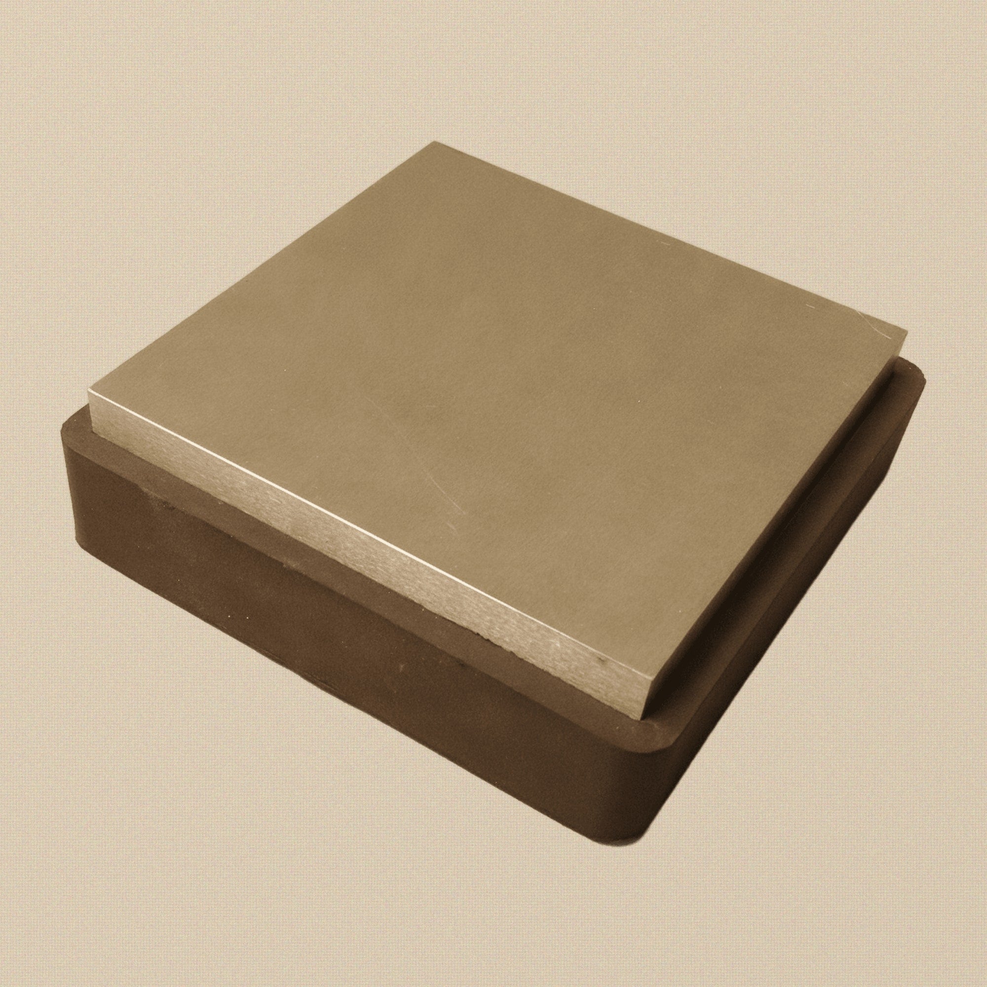 Dual-Surface Bench Block with 97 mm Steel Anvil and Shock-Absorbing Rubber Base