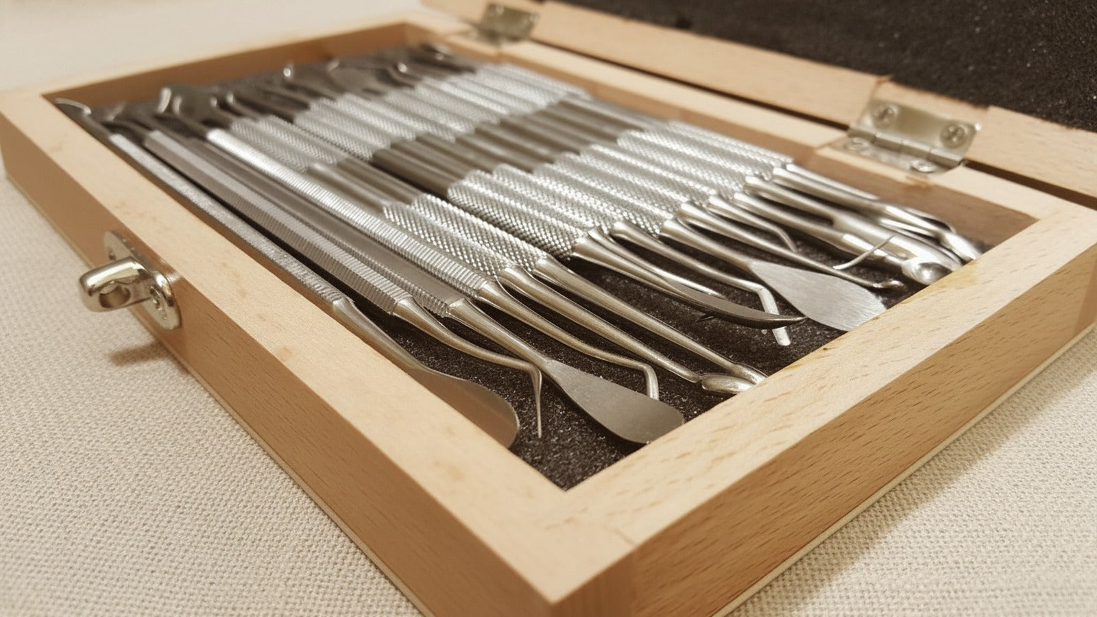 Stainless Steel Wax & Clay Carver Set, 16 Double-Ended Tools in Wooden Box | Wax Carver Set | Toolsmith Ltd UK