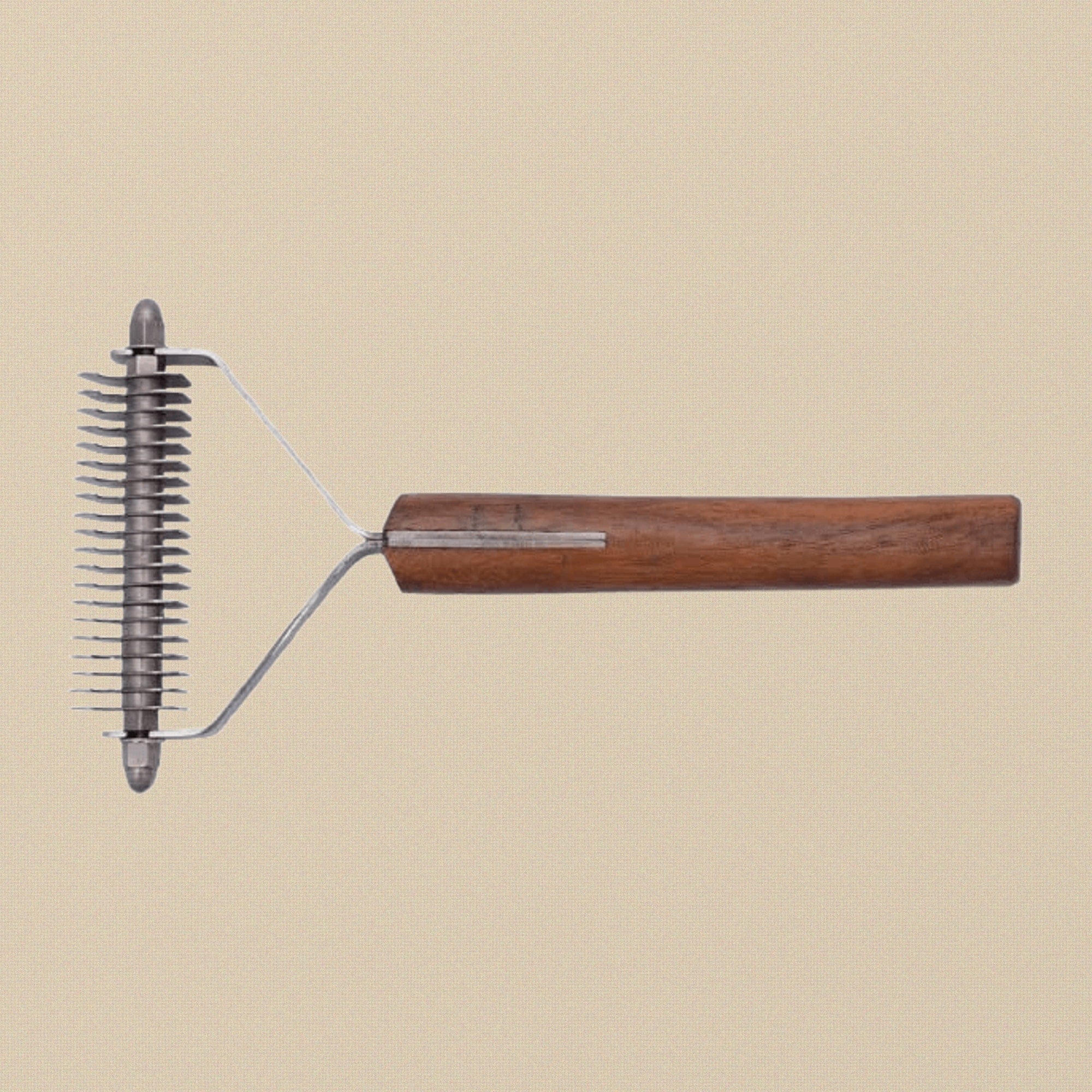 20 Blade Pet Grooming Dematting Tool, Dogs and Cats Hair Stripper/ Brush with Wooden Handle, Metal Spring Design for Pets Fur Removal Comb | Pet Grooming Tools | Toolsmith Ltd UK