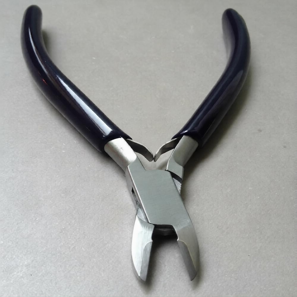 Jewellery Side Wire Cutters Pliers with Tungsten Carbide Tips, 115mm, Professional Cutting Tool Upto 12 Gauge/ 2.05mm | Jewellery Making Tools | Toolsmith Ltd UK