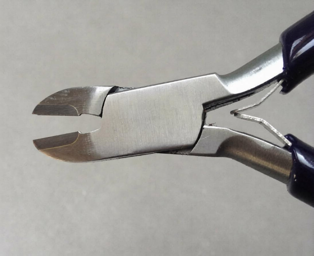 Jewellery Side Wire Cutters Pliers with Tungsten Carbide Tips, 115mm, Professional Cutting Tool Upto 12 Gauge/ 2.05mm | Jewellery Making Tools | Toolsmith Ltd UK