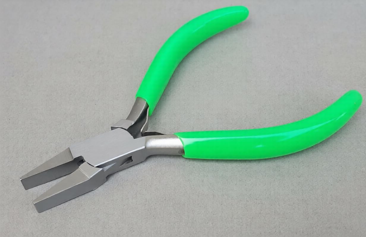 Short/ Small Flat Nose Pliers for Jewellery Making, PVC Handle, 125mm, Smooth Jaw Pliers for Beading and Crafts | Jewellery Making Tools | Toolsmith Ltd UK
