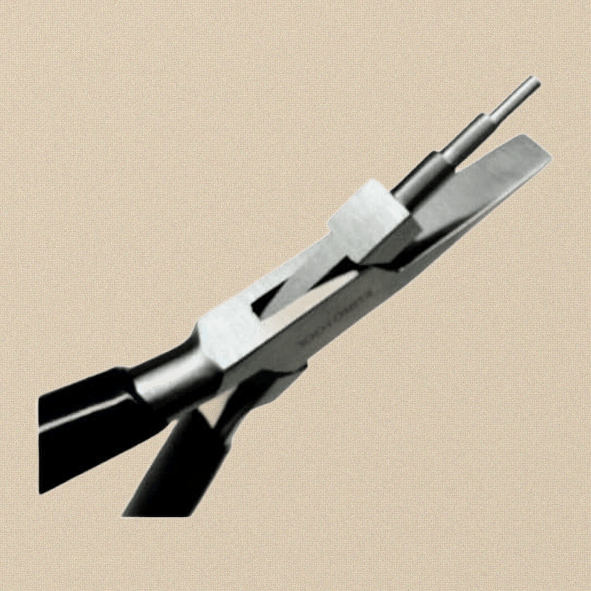 3-Step Wire Wrapping Pliers, Round and Flat Looping Tool, Professional Jewellery Making Pliers | Jewellery Making Tools | Toolsmith Ltd UK