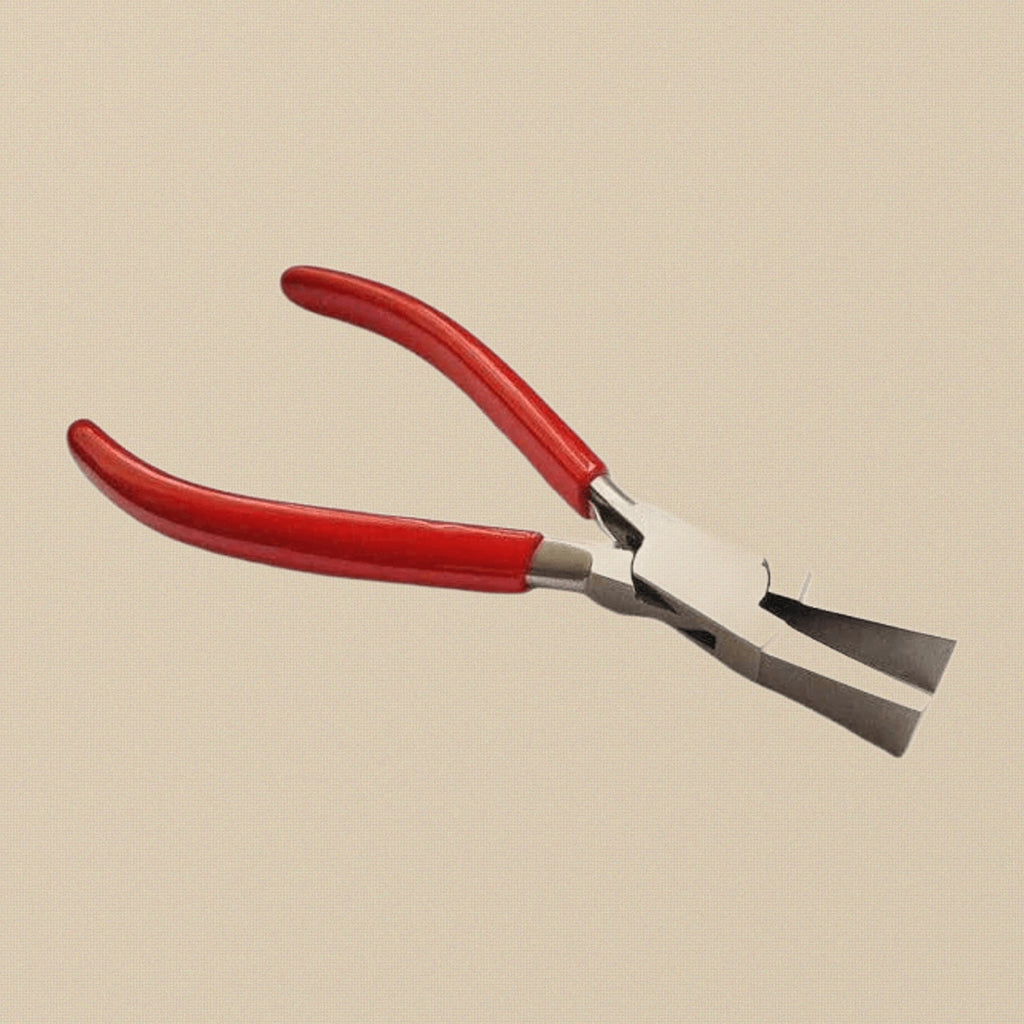 Professional Duck Bill Pliers, Metal Smith Jewellery Making Tool, Straight Wide Jaw Pliers with Ergonomic PVC Handle for Crafting and Metalworking | Jewellery Making Tools | Toolsmith Ltd UK