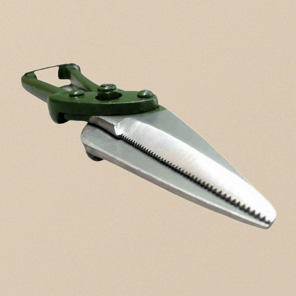 Professional Sheep Hoof Trimming Scissors, Green Steel Serrated Blades, Veterinary Foot Rot Shears for Livestock Care | Farrier & Veterinary Tools | Toolsmith Ltd UK