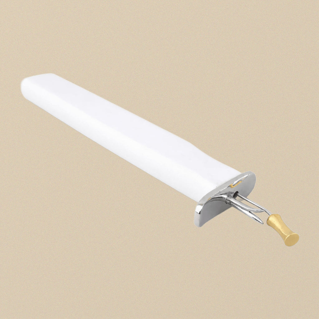 White Beading Knotting Tool, Professional Jewellery Knotter for Consistent Knots with Beads | Jewellery Making Tools | Toolsmith Ltd UK