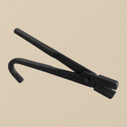 10 Inch Wire Drawing Tongs, Wire Making Drawplate Pulling Tool, Forged Steel, Serrated Jaws for Secure Grip, Jewellery Making Pliers | Jewellery Making Tools | Toolsmith Ltd UK