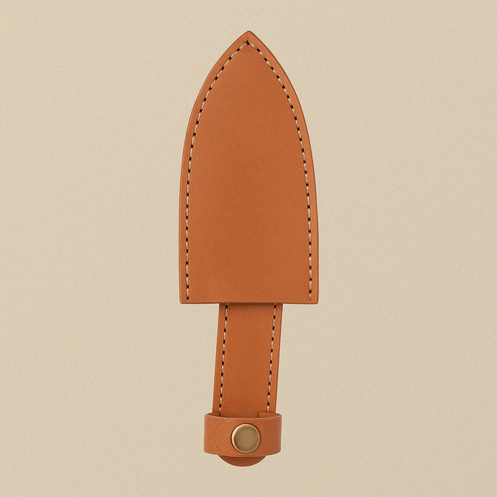 Fixed Blade Dagger with 114mm Damascus Steel Blade and Red Micarta Handle | Fixed Blade Knife | Toolsmith Ltd UK