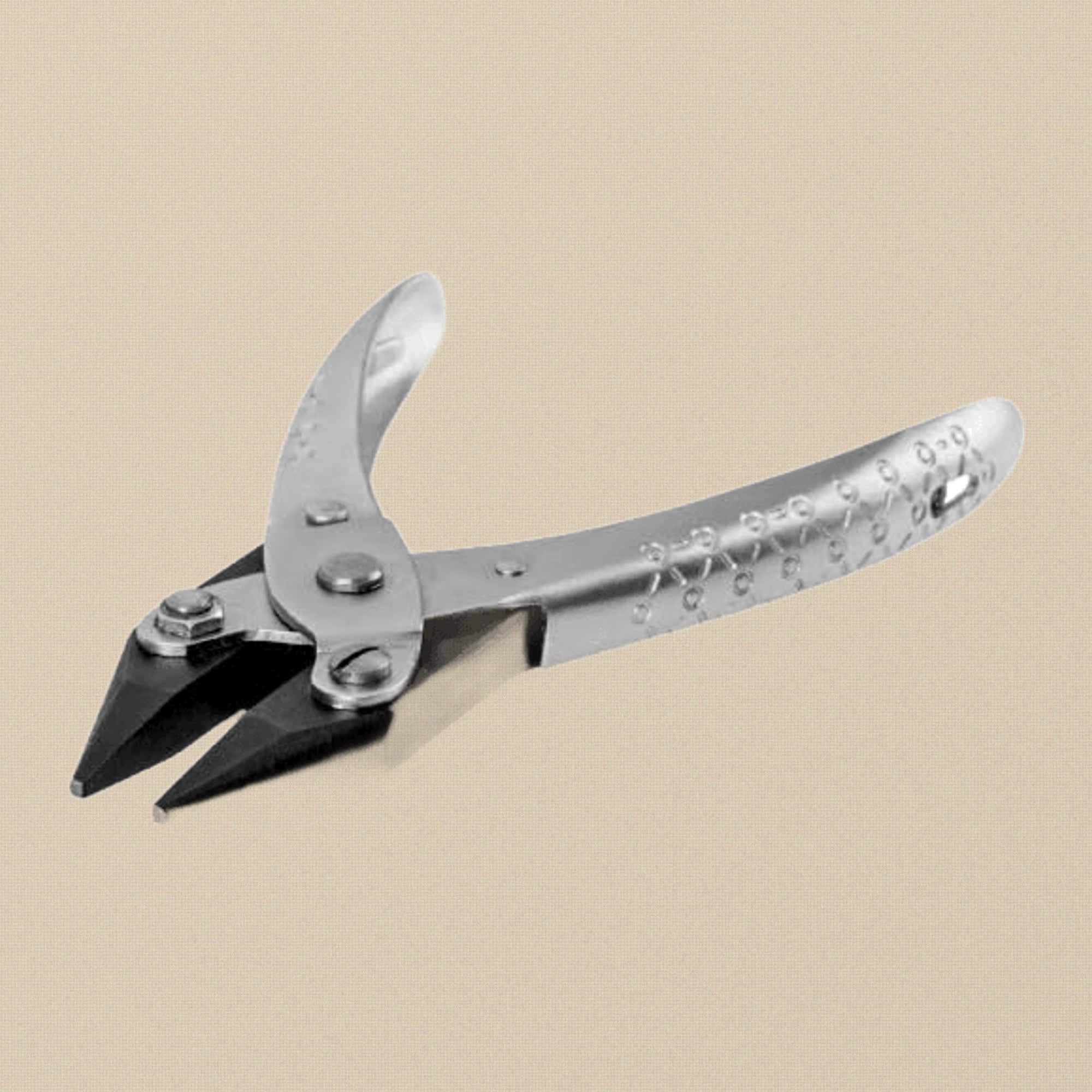 Parallel Action Chain Nose Pliers, Smooth Jaws, 140 mm Professional Jewellery Making Tool | Jewellery Making Tools | Toolsmith Ltd UK