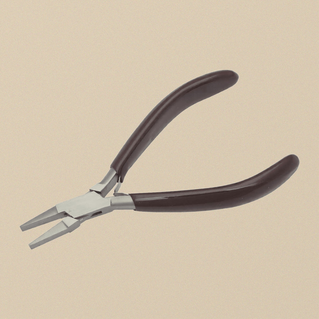 Ergonomic Comfort Flat Nose Pliers, 5.5 Inch, Stainless Steel with PVC Grips for Jewellery Crafts Making and Hobby | Jewellery Making Tools | Toolsmith Ltd UK