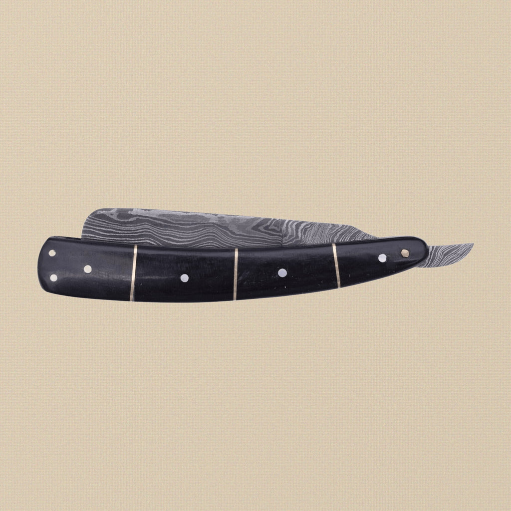Damascus Steel Straight Razor, 70mm Blade, with Bull Horn Handle | Straight Razor | Toolsmith Ltd UK