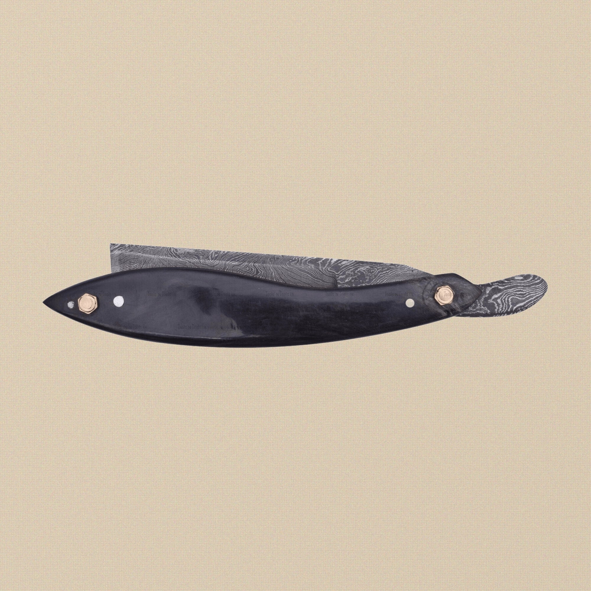 Damascus Steel Straight Razor with 70 mm Blade and Bull Horn Handle | Straight Razor | Toolsmith Ltd UK
