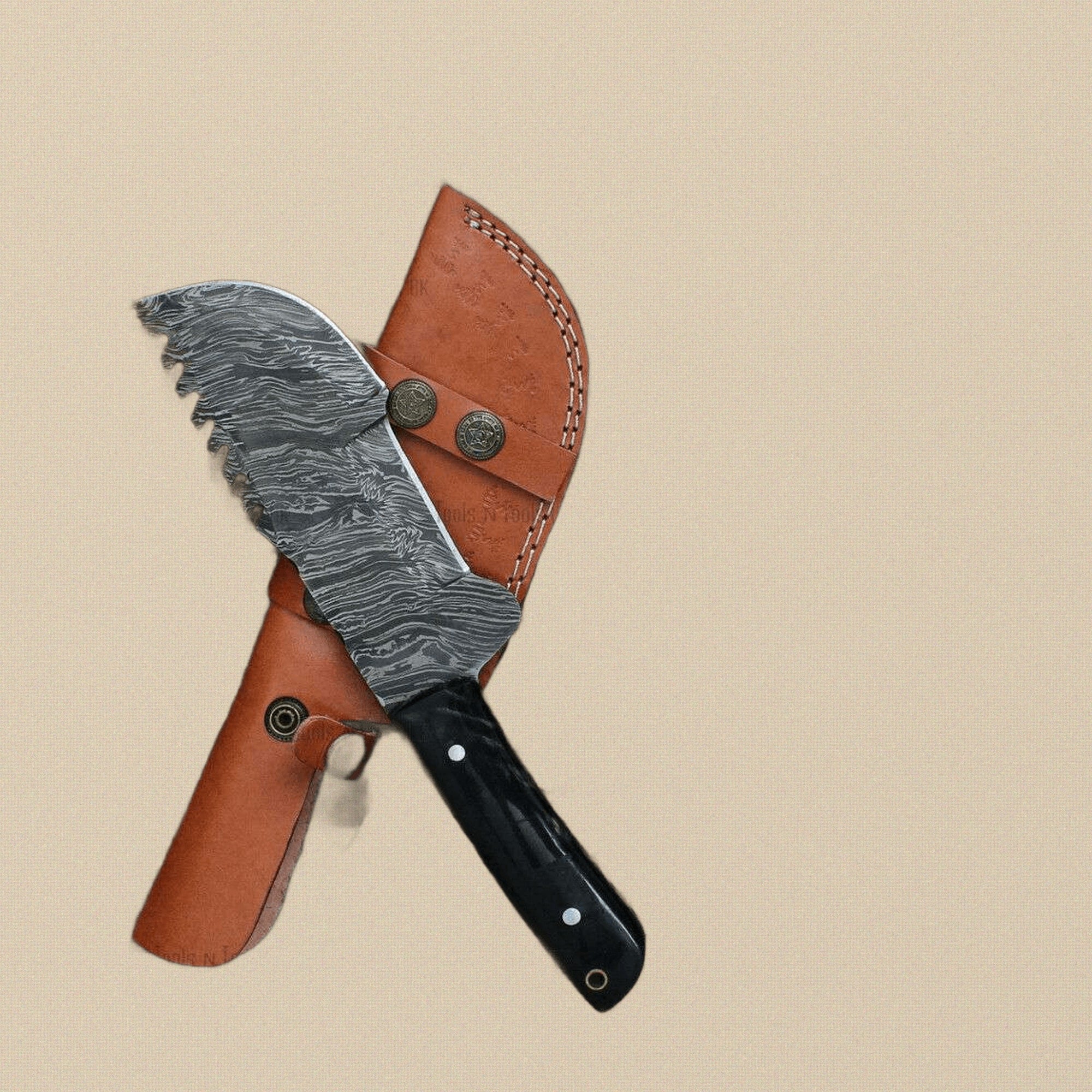 Damascus Steel Tracker Knife with 145 mm Blade, Buffalo Horn Handle and Leather Sheath | Tracker Knife | Toolsmith Ltd UK