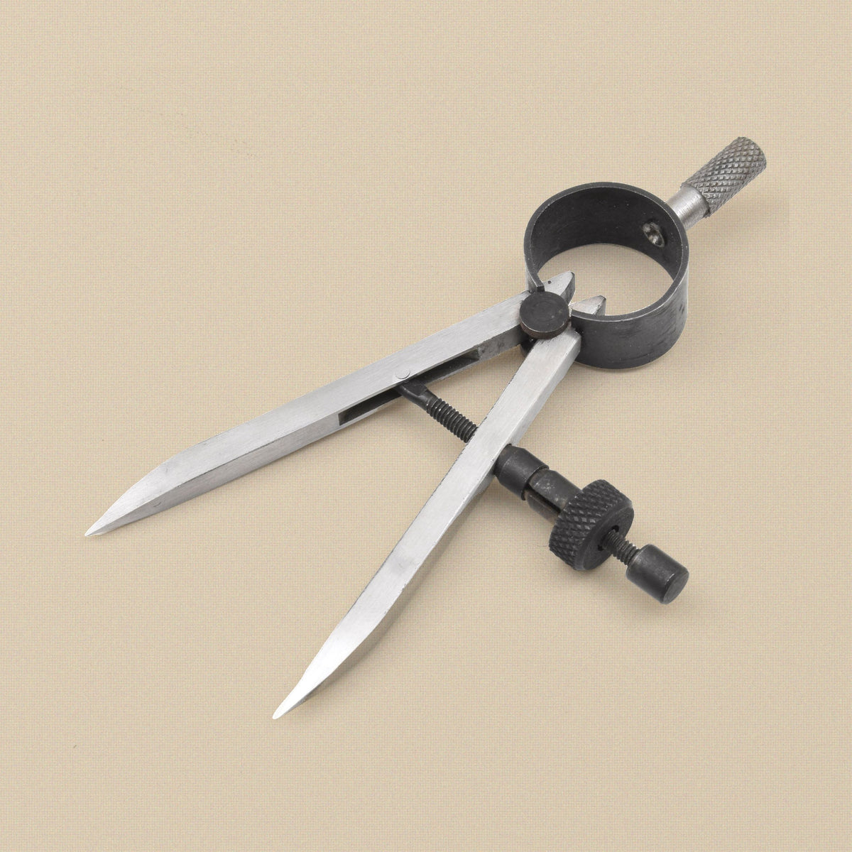 Mini spring dividers with 70 mm legs and a black ring top
