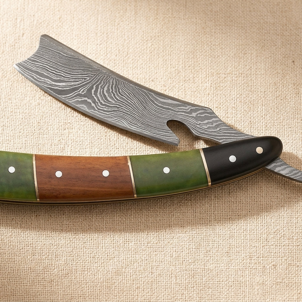 Damascus Steel Straight Razor with 70 mm Blade and Patterned Steel Handle | Straight Razor | Toolsmith Ltd UK
