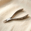 Design Handles Round Nose Pliers for Jewellery Making, Polished Stainless Steel, 5.5 Inch, Wire Crafts Tool | Jewellery Making Tools | Toolsmith Ltd UK