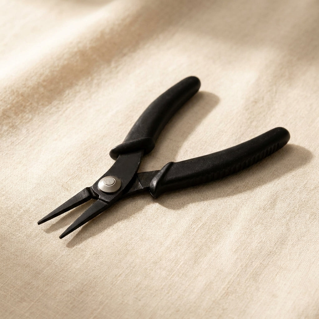 Economy Chain Nose Pliers, Black, 5 Inch, Slim Line, for Beading Jewelelry Hobby Crafts Wire Work | Jewellery Making Tools | Toolsmith Ltd UK