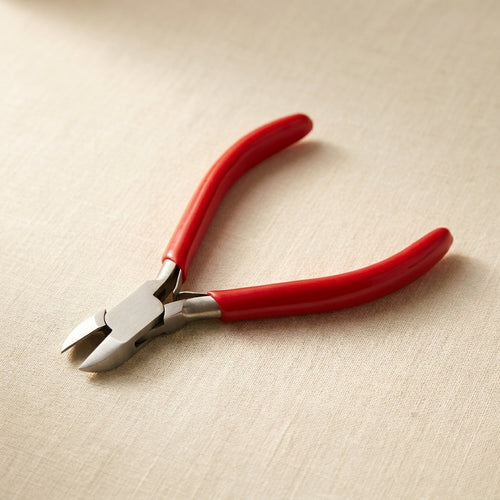 4.5" Heavy Duty Side Cutters, Semi Flush Diagonal Cutters for Jewellery Making and Wire Work, PVC Handle, Stainless Steel, 11.4 cm | Jewellery Making Tools | Toolsmith Ltd UK