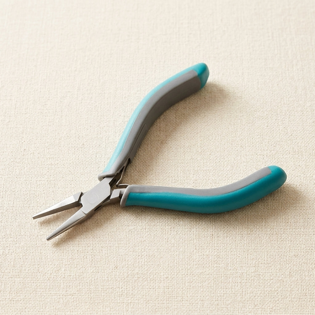 Flat Nose Pliers, 4.75 Inch, Stainless Steel, Slim Ergonomic Two Toned Grips, Phthalate Free, Jewellers Hobby Tool | Jewellery Making Tools | Toolsmith Ltd UK