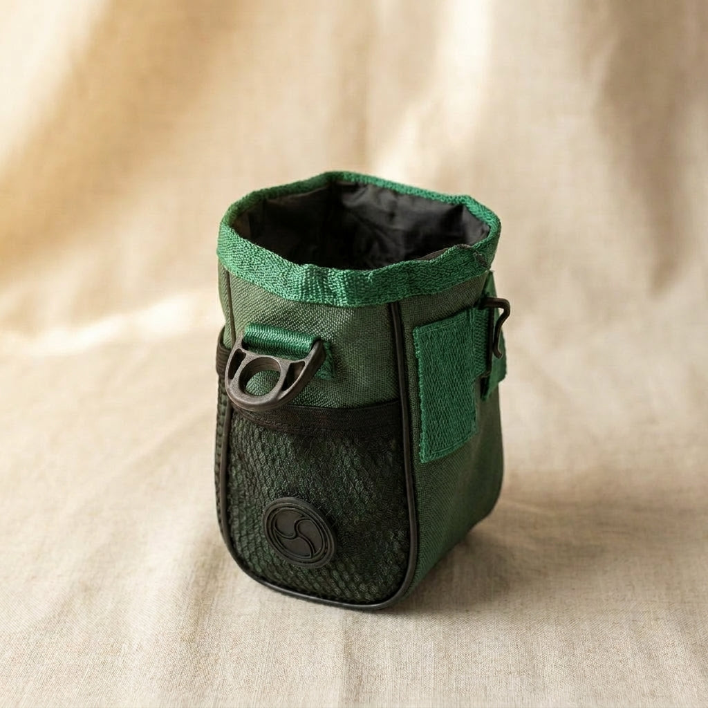 Green Pet Training Treat Pouch, 6" x 3" Dog Cat Premium Treat Bag with Detachable Shoulder Strap, for Puppy Obedience Training, Waist Clip Dispenser with Waste Bag Holder | Pet Grooming Tools | Toolsmith Ltd UK