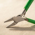 Narrow Flat Nose Pliers with PVC Handles, Tapered Jaw Jewellery Making Tool, 125mm Beading and Crafts Pliers | Jewellery Making Tools | Toolsmith Ltd UK