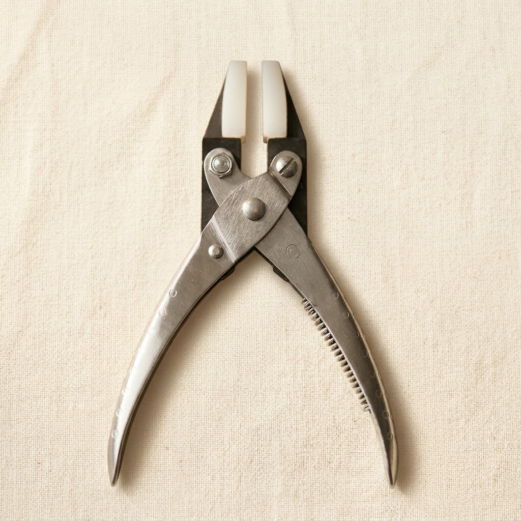 Parallel Action Nylon Jaws Flat Nose Pliers, 140 mm, with Extra Jaws, for Jewellery and Crafts | Jewellery Making Tools | Toolsmith Ltd UK