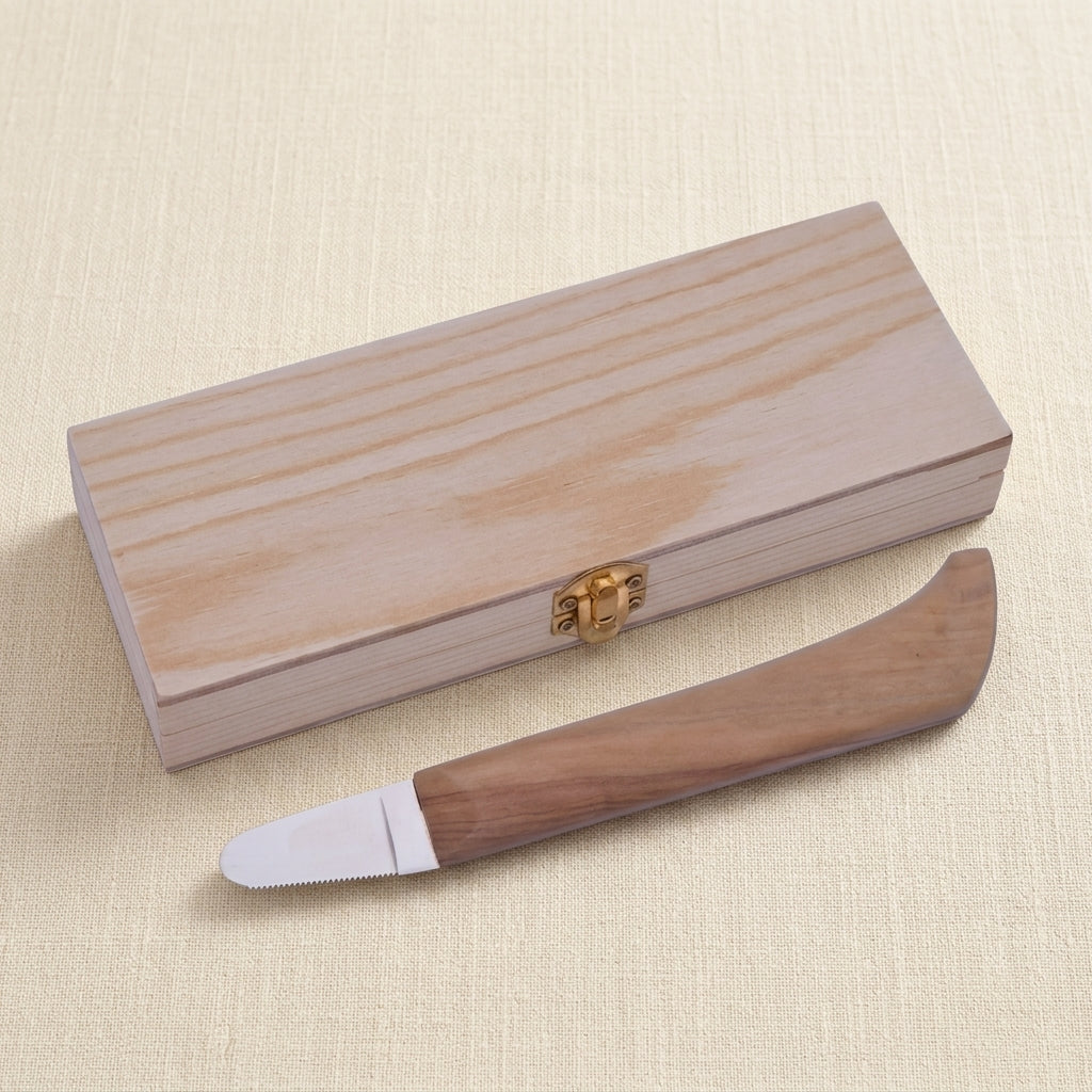 Professional Pets Grooming Hand Stripping Knife with Wooden Storage Box, Right-Handed, Face and Hair Comb Tool Brush for Dogs and Cats | Pet Grooming Tools | Toolsmith Ltd UK