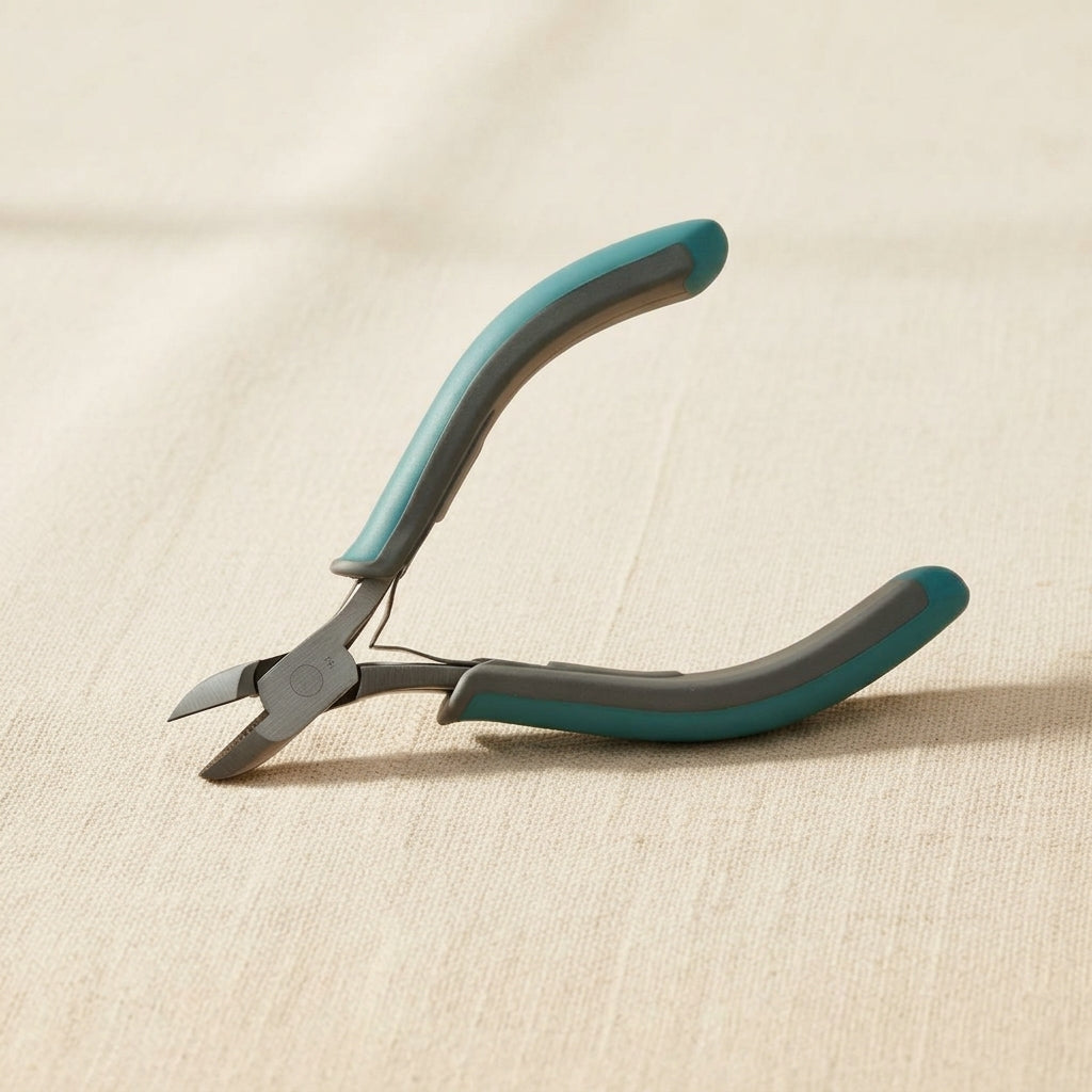 Side Cutter Pliers, 4.75 Inch, Stainless Steel, Slim Ergonomic Two Toned Grips, Phthalate Free, Jewellers Hobby Tool | Jewellery Making Tools | Toolsmith Ltd UK